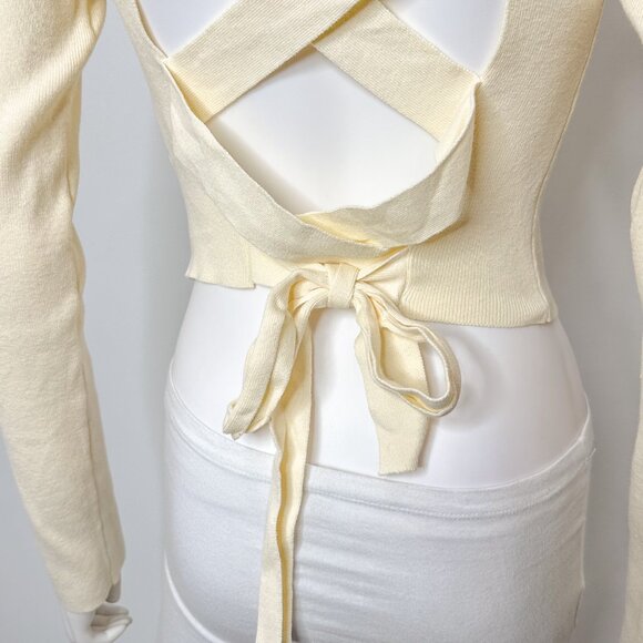 Le Lis Lace-Up Back Square Neck Cropped Knit Sweater Top in Cream Yellow Size M - Picture 13 of 15